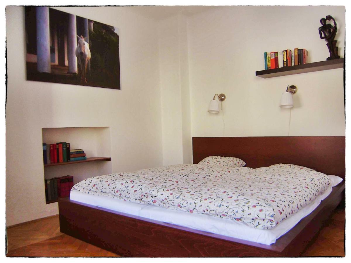 Cafe Vielharmonie Apart-Pension Maria Lankowitz Екстериор снимка
